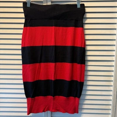 Mujer Derek Corazón Falda Talla L Rojo y Negro Rayas Foto 1 de 4