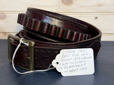 "Cinturón y funda de pistola de cuero vaquero de colección perforados a mano 357/38 42"" borgoña" Foto 1 de 4