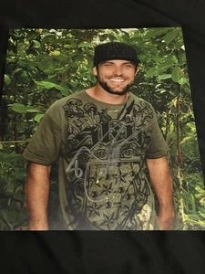 TJ LAVIN Signed 8x10 Photo MTV THE CHALLENGE SHOW AUTOGRAPH - Picture 1 of 1