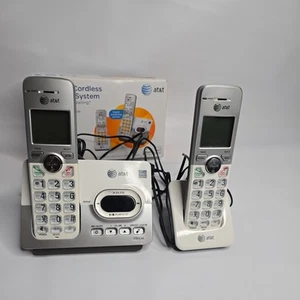 AT&T EL52203 Słuchawka Bezprzewodowy system odbierania z identyfikatorem dzwoniącego - Zdjęcie 1 z 3