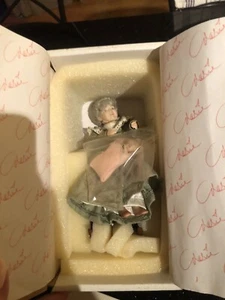 Vintage MARIE OSMOND Victorian Grandma "Story Time" Porcelain Doll. - Picture 1 of 9