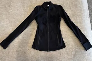 Lulu Lemon Crossbody Zip-Up light Black Jacket-Size 4- Worn 4x-Great Condition - Picture 1 of 10