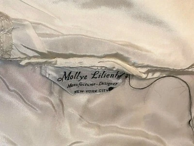1920 Mollye Lilienfeld Cream  Silky satin Lace Border Vtg Full bedspread - Image 1 of 4