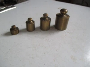 Vintage 4er Set Messing Waagengewichte 200, 100, 50 und 20 Gramm Gewichte - Bild 1 von 11