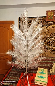 Vintage USSR  CHRISTMAS TREE. aluminum color 4Ft very rare box! new! - Picture 1 of 20