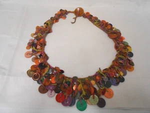 Vintage geknöpfte gehäkelte baumelnde Halskette handgefertigt - Bild 1 von 7