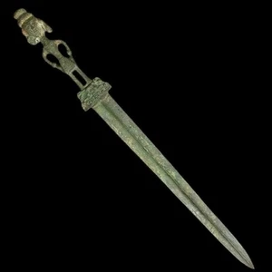 Raro Bronce Antiguo 55cm+ Espada Grande con Mango de Figura Humana Único - Imagen 1 de 6