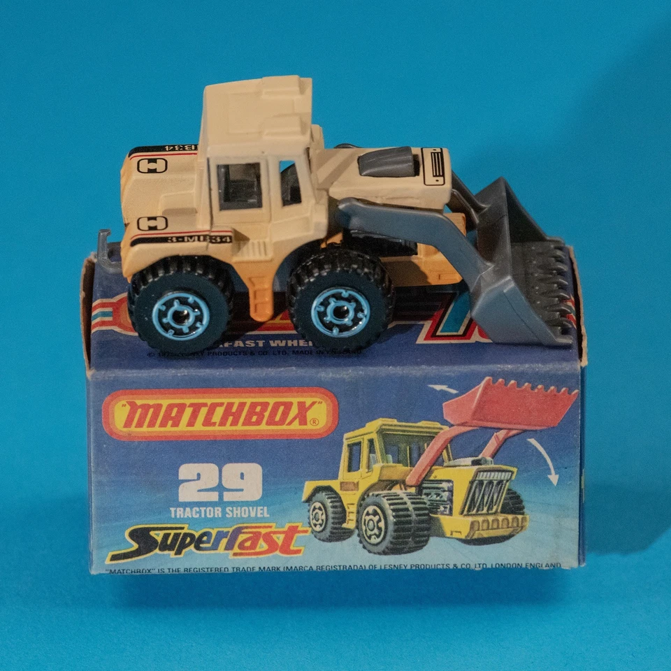 Matchbox Superfast / MB 29 C51 Site Dumper / 1976 MIB / Rare Color Scheme - Image 1 of 4