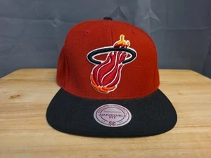 Cappello termico Mitchell & Ness Miami legno duro classici snapback - Foto 1 di 4