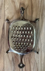 BRASS TURTLE-FORM FOOD GRATER BRASS INDIA EARLY 20TH C. 8.5 In Long - Picture 1 of 4