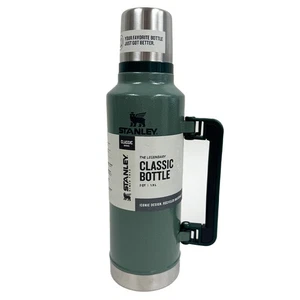 Stanley Classic Legendary 2qt Bottle Hammertone Green/Silver  10-11348-001 - Picture 1 of 1