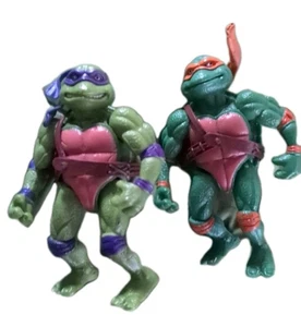 2 Teenage Mutant Ninja Turtles Jointed 4” Action Figures Donatello, Michelangelo - Picture 1 of 5