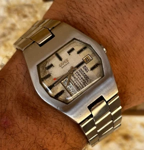 Orologio Vintage Camy Geneve Perpetual Day Calandar 7909 Automatico Funky Ultra Raro - Foto 1 di 24