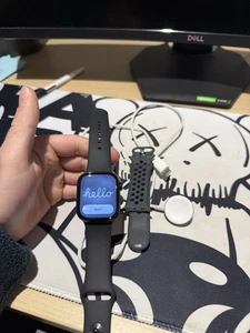 Apple Watch Series 10 GPS, 42mm, Jet Black Aluminium - Picture 1 of 23