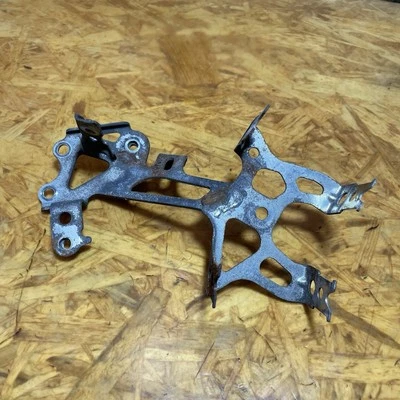 Soporte de caja de fusibles Honda CBR1000RR 2004 2005 RR4 RR5 Foto 1 de 4