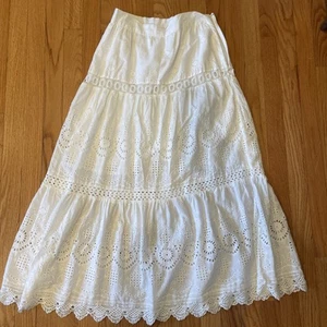 Walter Baker White Eyelet Skirt Size 4 EUC - Picture 1 of 6