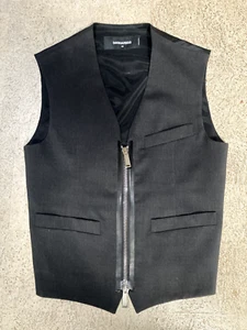 SUPER NICE! Dsquared2 Men's Slim-Fit Sleek Black Wool Zipper Vest, S (46) - Picture 1 of 5