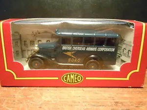 CORGI CAMEO THE VILLAGE COLLECTION BEDFORD BUS - B.O.A.C BRITISH AIRWAYS - BOXED - Picture 1 of 8