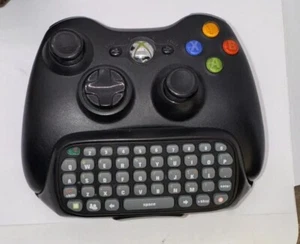 XBox 360 Black Wireless Controller + Chatpad And Battery Pack - Picture 1 of 7