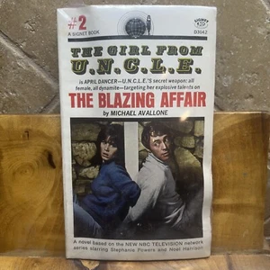 THE GIRL FROM U.N.C.L.E. #2   "THE BLAZING AFFAIR"  1966  MICHAEL AVAALLONE New! - Picture 1 of 5