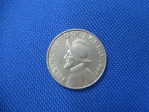 PANAMA - Un Cuarto de Balboa (1/4) 1947/90% Silver Coin low mintage Coin VF - Picture 1 of 2