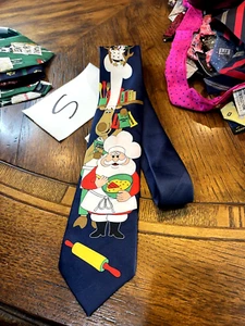 👔❤️ CHRISTMAS SANTA DRESS SUIT DESIGNER NECKTIE TIE FREE SHIPPING 👔❤️ - Picture 1 of 4