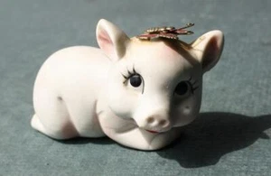 Pig Figurine Miniature Metal Butterfly on Head Lying Down Ceramic Unmarked Fig - - Picture 1 of 1