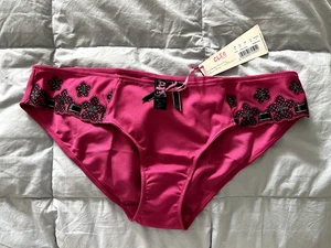 Pink satin NWT hipster panties size L from Cleo by Panache - Picture 1 of 2