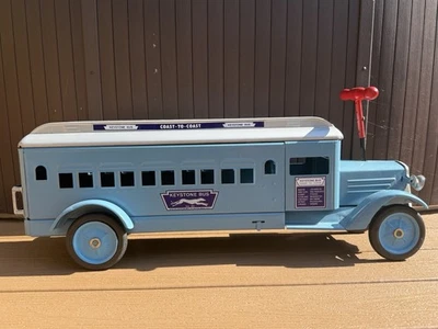 Autobús Keystone 1932 "Non-Packard" Coast-To-Coast Sit-N-Ride - RARO Foto 1 de 4
