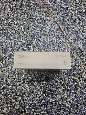 Oura Ring Gen 4 Silver Size 5 - Sealed - Image 1 of 4
