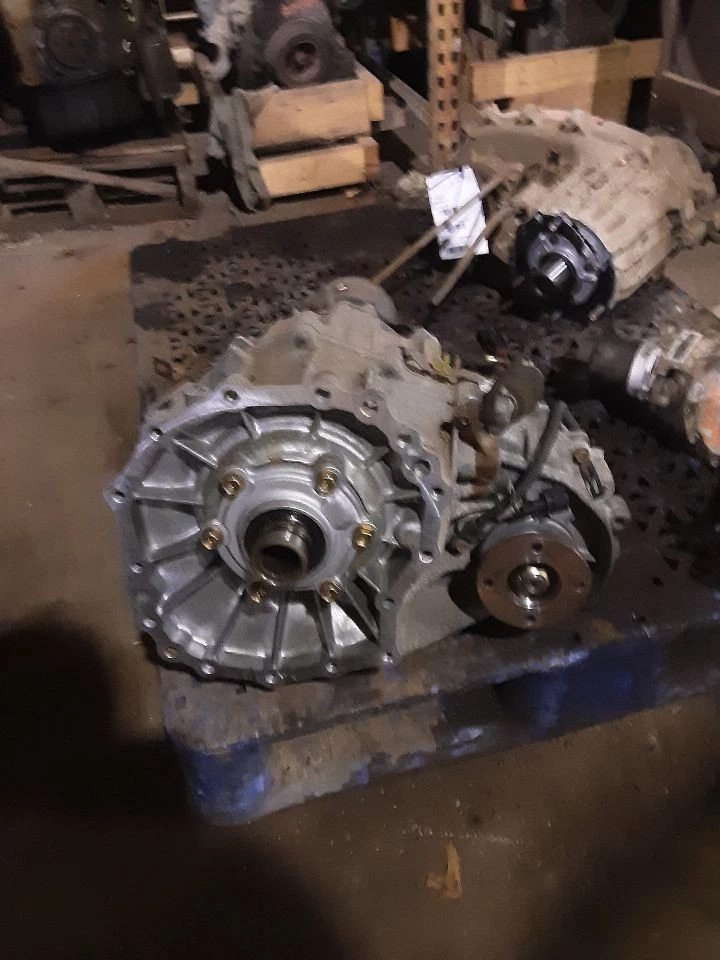 Estojo de transferência compatível com 99-03 INFINITI QX4 1579559 - Imagem 1 de 4