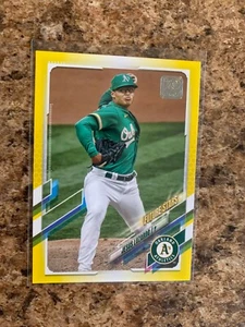 Jesus Luzardo 2021 Topps Yellow Walgreens SP Rc Parallel # 46 Oakland Athletics - Bild 1 von 1