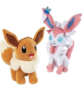 Pokémon 8 Zoll Sylveon und Eevee Plüschtier - Offiziell Lizenziert - Eevee Evolution - Bild 1 von 5
