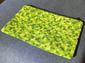 8" x 5" used cloth pencil case zipper Minecraft zombie green blocks - Picture 1 of 7