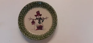 Snowman Gerald Henn Pottery Spongeware 9.5 Pie Plate green Roseville Workshops - Picture 1 of 3