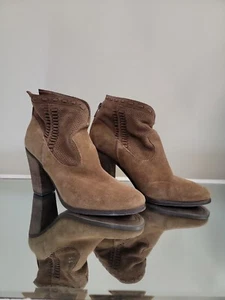 Vince Camuto Womens Fretzia Suede Ankle Boot Shoes, Brown, tree house, tan US 7 - Picture 1 of 6