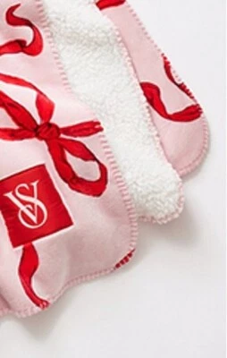 Victoria's Victoria Secret HOLIDAY 24 Red Pink BOW Fleece Sherpa BLANKET 50 x 60 - Image 1 of 4