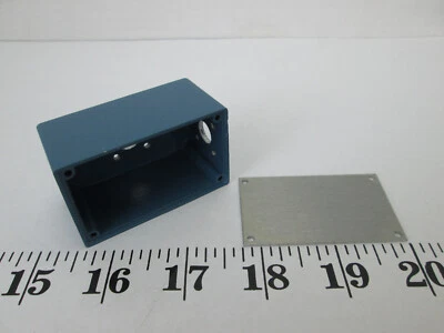 Nuevo NOS ITT Pomona Caja Blindada con Tapa 2-1/4" x 1-3/8" x 1-1/8" Foto 1 de 4