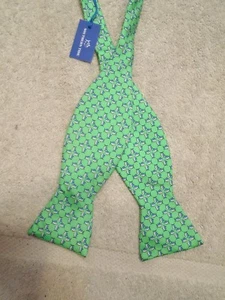 Southern Tide grüne Fliege 100 % Seide Skipjack Mosaikmuster neu mit Etikett $ 55 - Bild 1 von 4