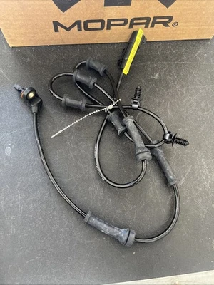 2008-2018 Jeep Wrangler JK ABS Wheel Speed Sensor NEW OEM Mopar 52060156AD - Image 1 of 2