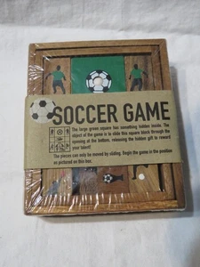 Siam Mandalay Fußball Spiel handgefertigtes Holzpuzzle-NEU VERSIEGELT - Bild 1 von 2