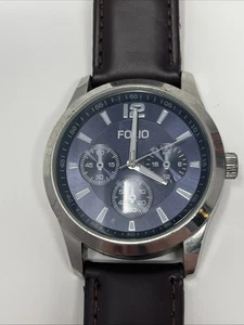 Orologio al Quarzo Folio 42mm Tono Blu/Argento con Cinturino Marrone Ricambi Non Funzionante - Foto 1 di 8
