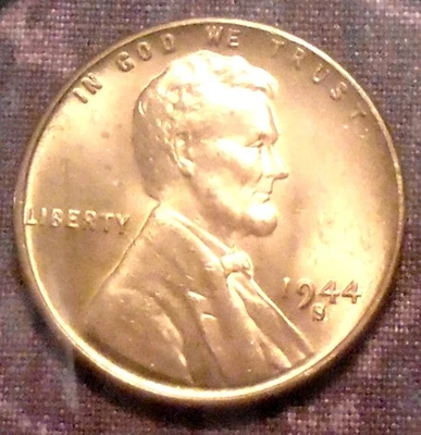 1944 S Wheat Cent BU Near FuLL RED BRILLIANT UNCIRCULATED Rare Date WWll Penny! - Image 1 of 3