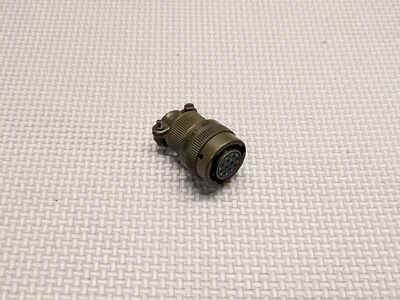 Amphenol 62IN-16F-12-10S Circular MIL Spec Connector, Female, 12 Size, 10 pins - Image 1 of 3
