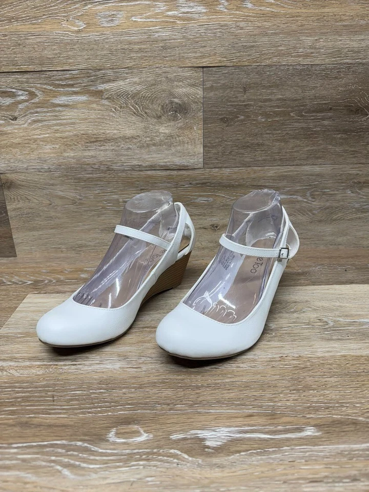 Zapato de cuña Me Too Minnie blanco con correa al tobillo para mujer talla 9 Foto 1 de 4