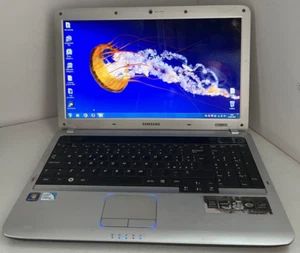 Notebook Samsung NP-R530 - Windows 7 Home Premium - HHD 250 GB - 2GB RAM - Imagen 1 de 6