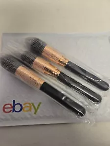 3 MOTD A Perfect 10 konische Gesicht Make-up Pinsel NEU - Bild 1 von 2