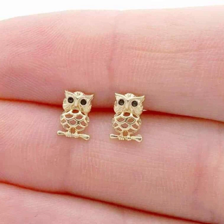 Kids 14K Yellow Gold White Simulated Onyx Ruby Owl Screw Back Stud Earrings - Image 1 of 4