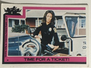 Charlie’s Angels Trading Card 1977 #4 Jaclyn Smith