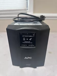 APC SMT1500C Smart-UPS w/ LCD 1500VA 120V 8-Outlet - Picture 1 of 3